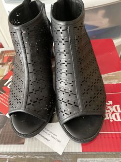Women’s booties