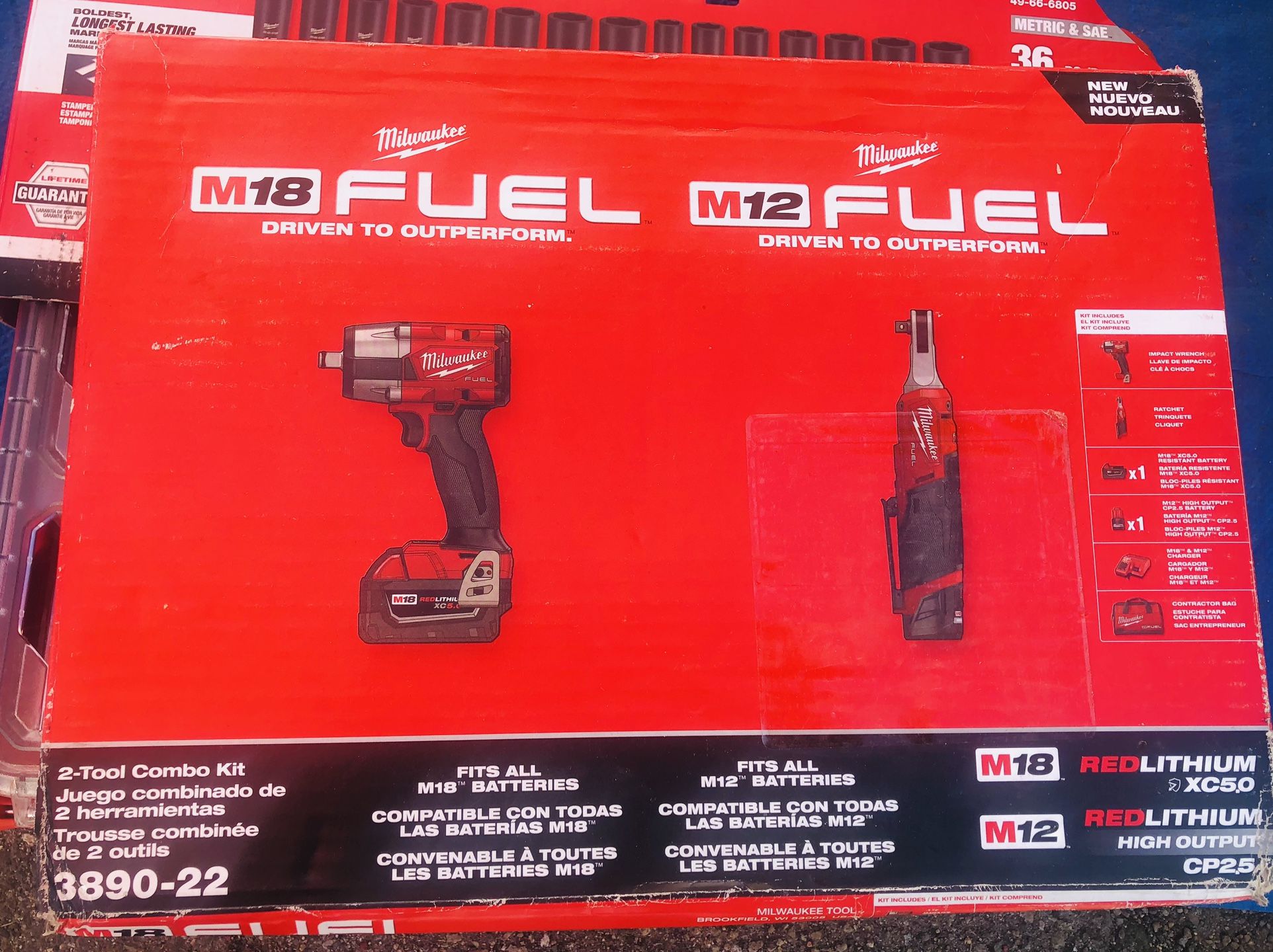 Milwaukee M18 FUEL 18V Cordless Mid Torque 1/2 in. Impact Wrench w/ M12 FUEL 3/8 in. Ratchet & Battery/Charger Combo Kit