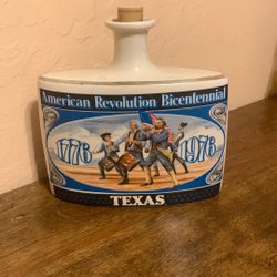 Vintage Early Times Whiskey Distillery Texas Collector Decanter 