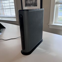 Motorola 16x4 Modem And Router 
