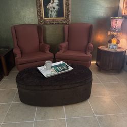 Large Upholstered Ottoman Coffee Table – On Wheels – Excellent Condition