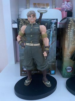 Demon Slayer Tengen Uzui Figure