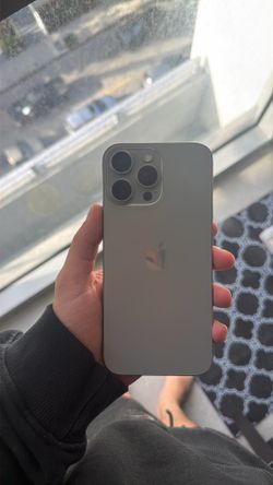 iPhone 16 pro max