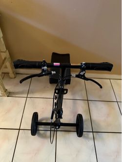 Knee Scooter