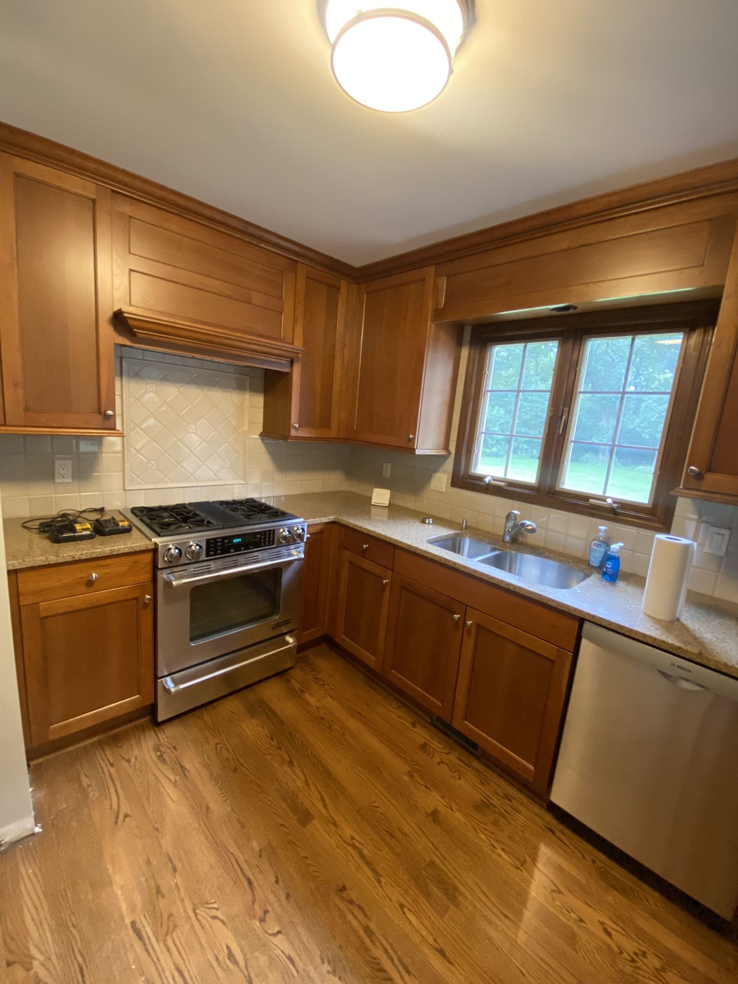 Cabinets And granite Countertop