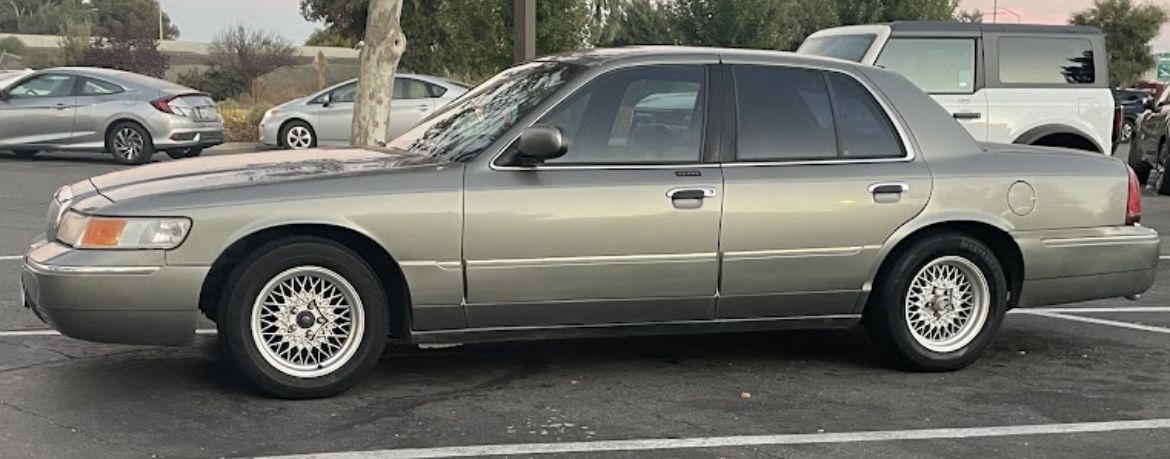 1999 Mercury Grand Marquis