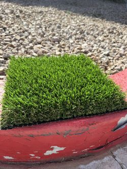 80oz - 1.75” Pile Height - Artificial Turf 