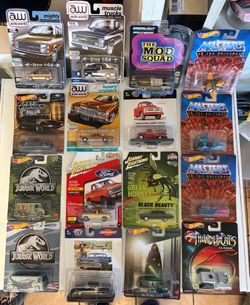 Hot Wheels Auto World M2 & Johnny Lightning lot of 16