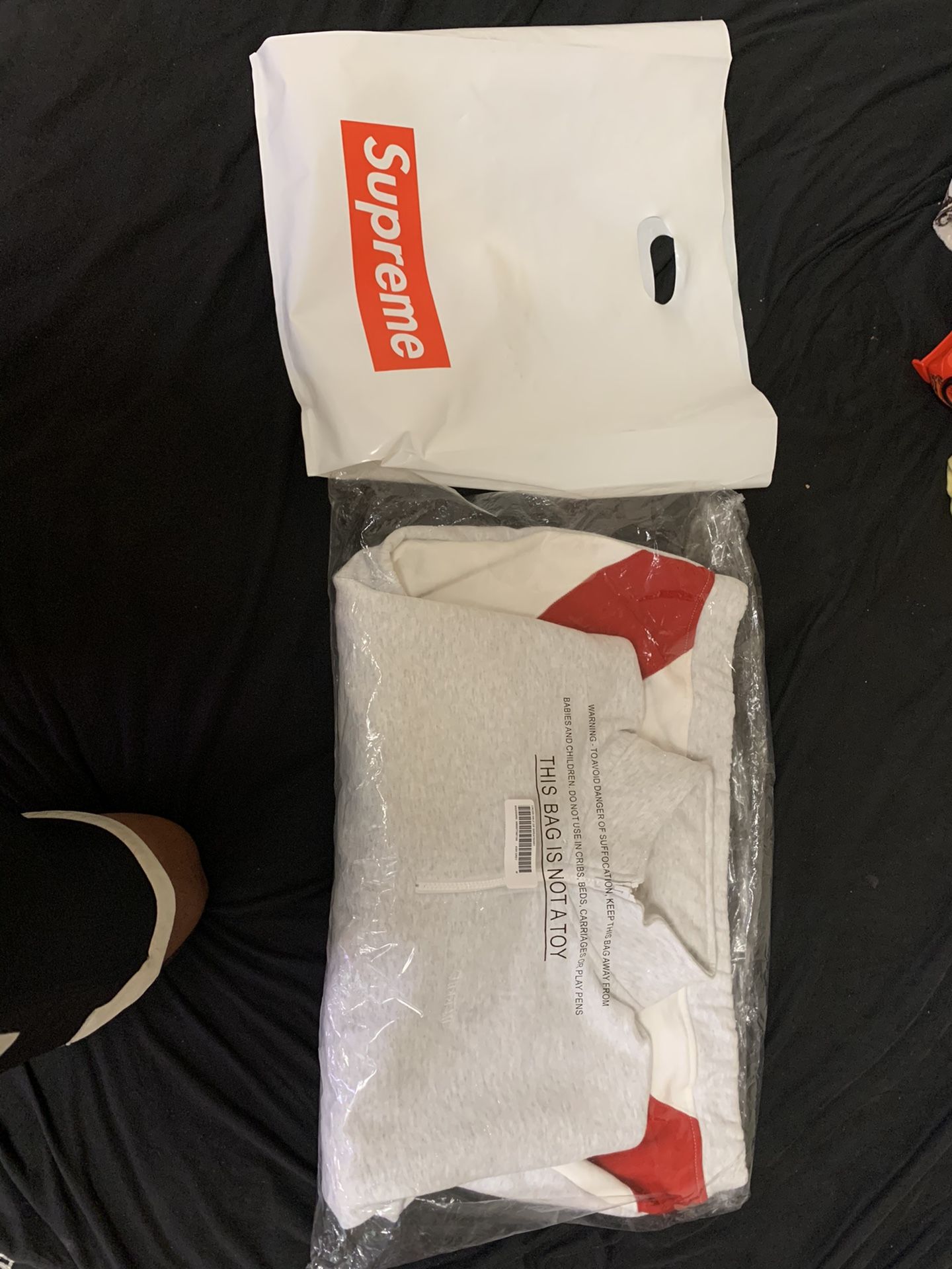 Never worn just tags got taken off ! Trades in shoes or other supreme accepted !
