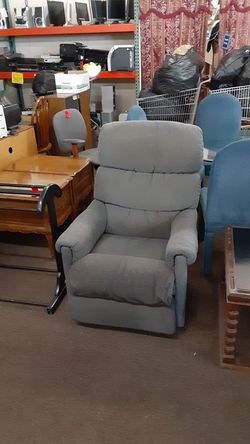 Blue gray Lazy Boy recliner for Sale in Pomona CA OfferUp