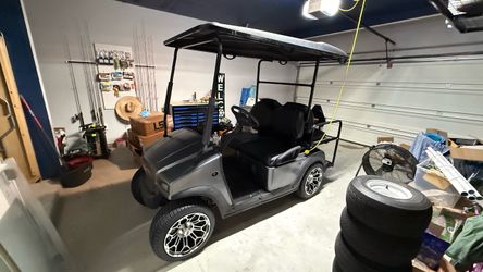 Golf cart