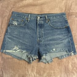 LEVI’S 501® ORIGINAL FIT HIGH RISE WOMEN'S SHORTS