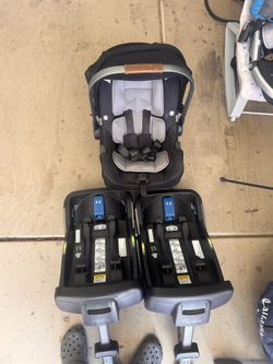 Nuna Pipa Car Seat and Two Bases