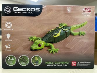 WHOLESALE · Wall Climbing Lizard - 2.4 GHz RC Toy - Green - New · MOQ 15