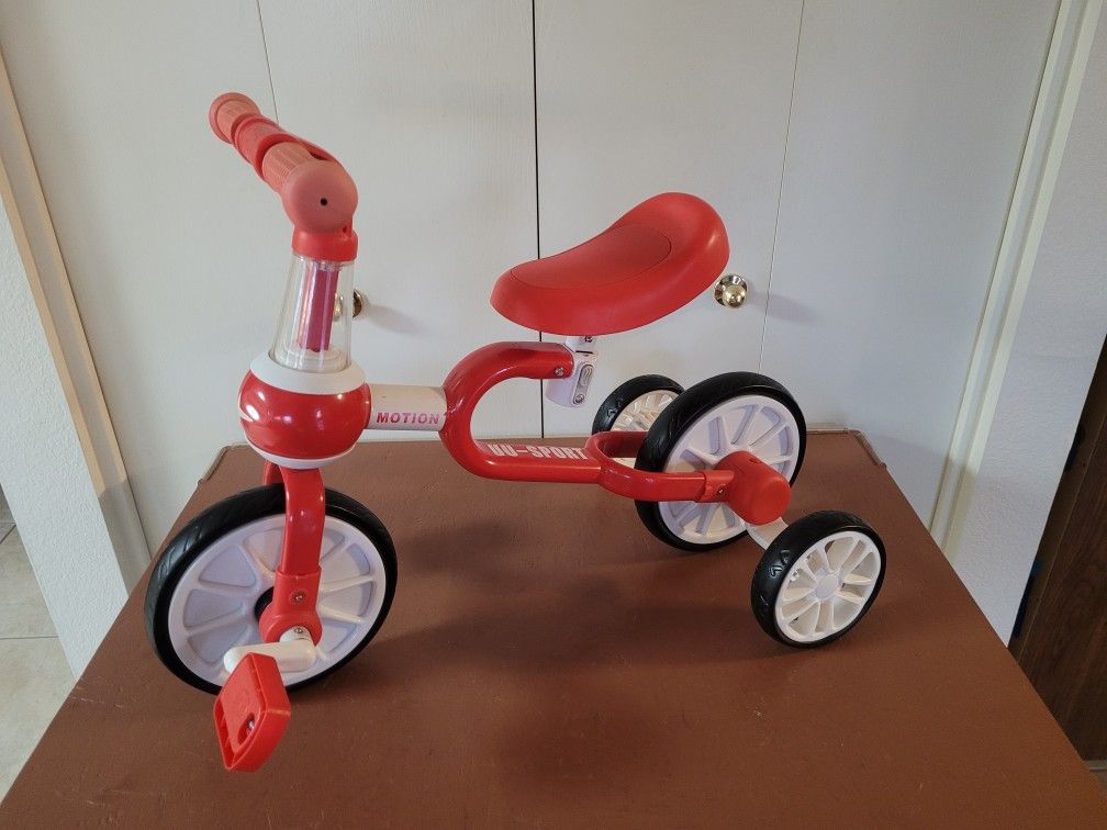 Motion UU-Sport Toddler Tricycle Balance Bike 2-in-1 -- PENDING PICKUP