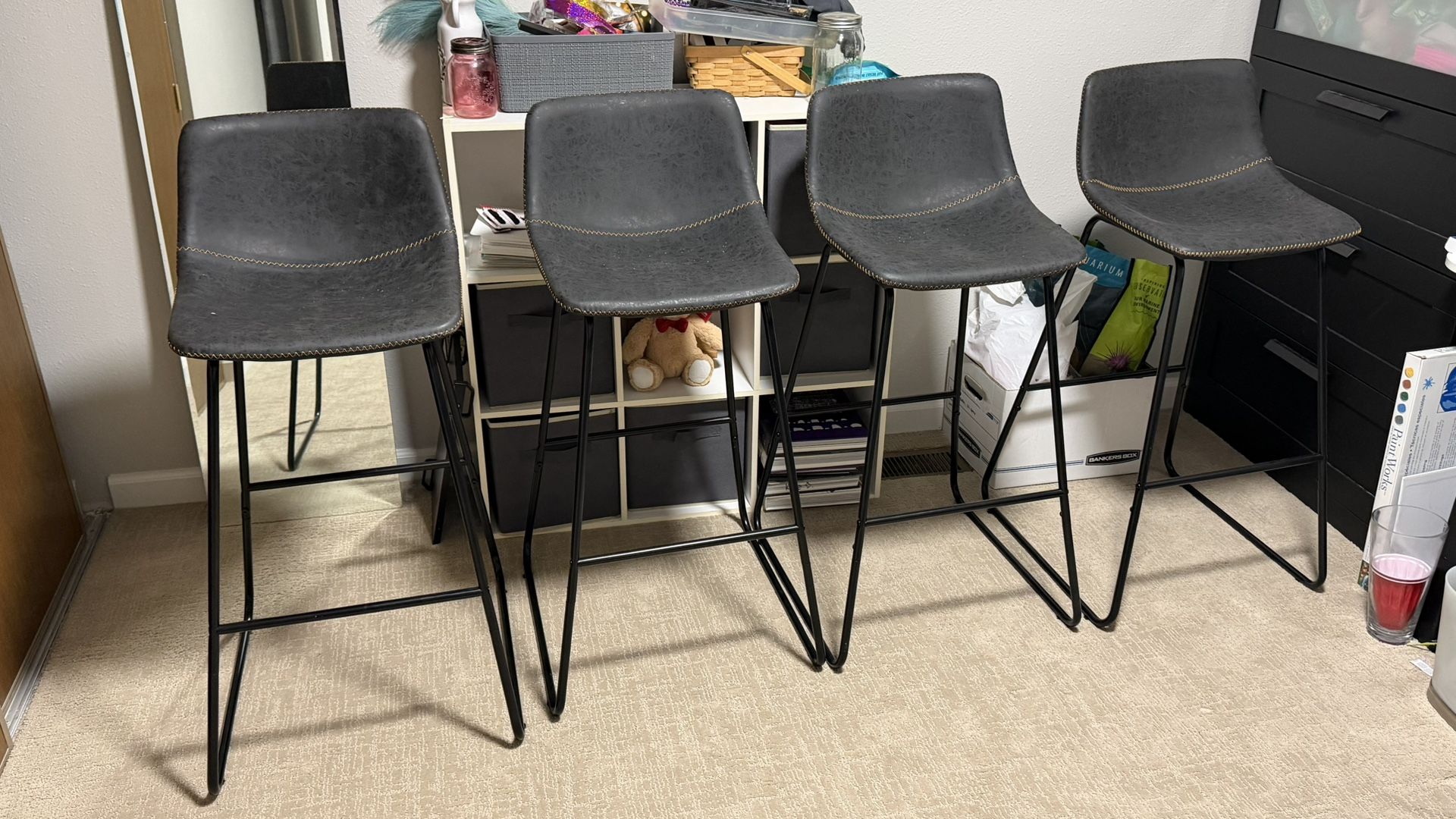 3.5’ Bar Stools