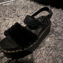 Dr marten sandal