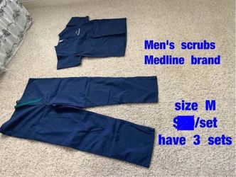Men's  scrubs  (size  medium)  -  $10  set