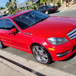 (13) Mercedes Benz C250, Low Miles, Clean Title, Smogged, 20"rims, Runs And Drives Great 