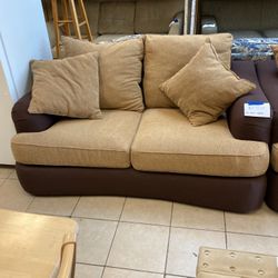 Small couch And big couch