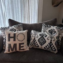 Throw Pillows