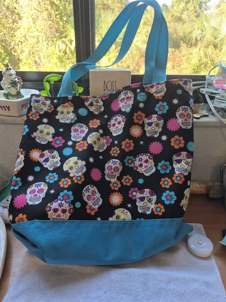 Skull Tote