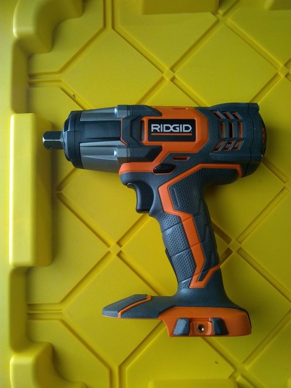 X4 Ridgid 18v Impact Wrench Driver R86010 On 1 2 Drive No Battery Or X4 Ridgid 18v Impact Wrench Driver R86010 On 1 2 Drive No Battery Or Charger