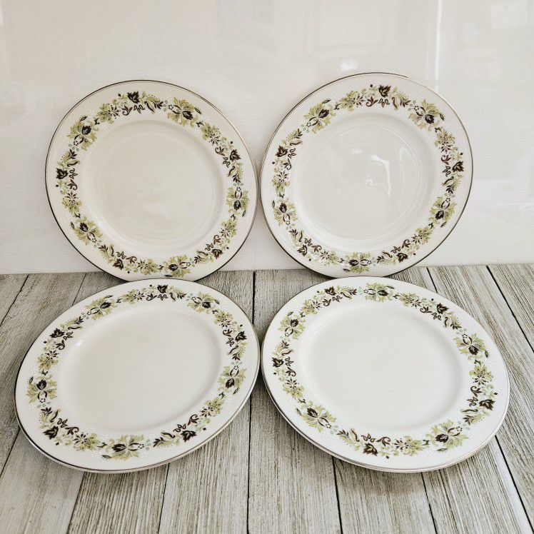 Set of 4 Royal Doulton 6.5" Vanity Fair Dinner Plates English Translucent China Doulton & Company Limited. White China with Floral Green Pattern aroun