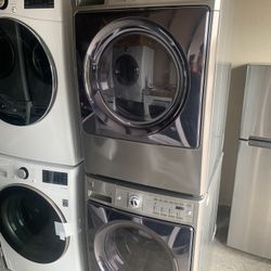 Kenmore Washer & dryer Set 