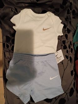 Nike baby outfit