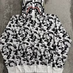 BAPE • Zip-Up