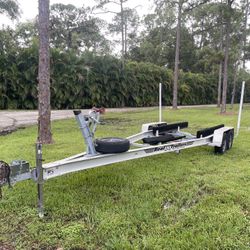 Nice Real extreme 10k Tandem, 24-26ft Model.  