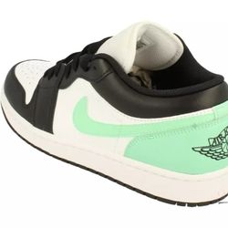 Nike AJ1'S BRAND NEW WITH BOX
