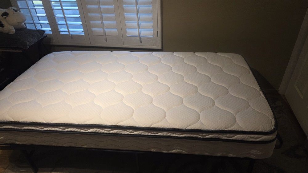 Bed Frame foldable twin with new mattress