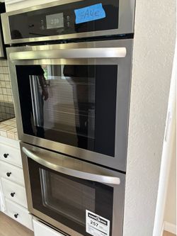 Frigidaire Electric Wall Double Oven