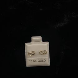 Arete / Earing