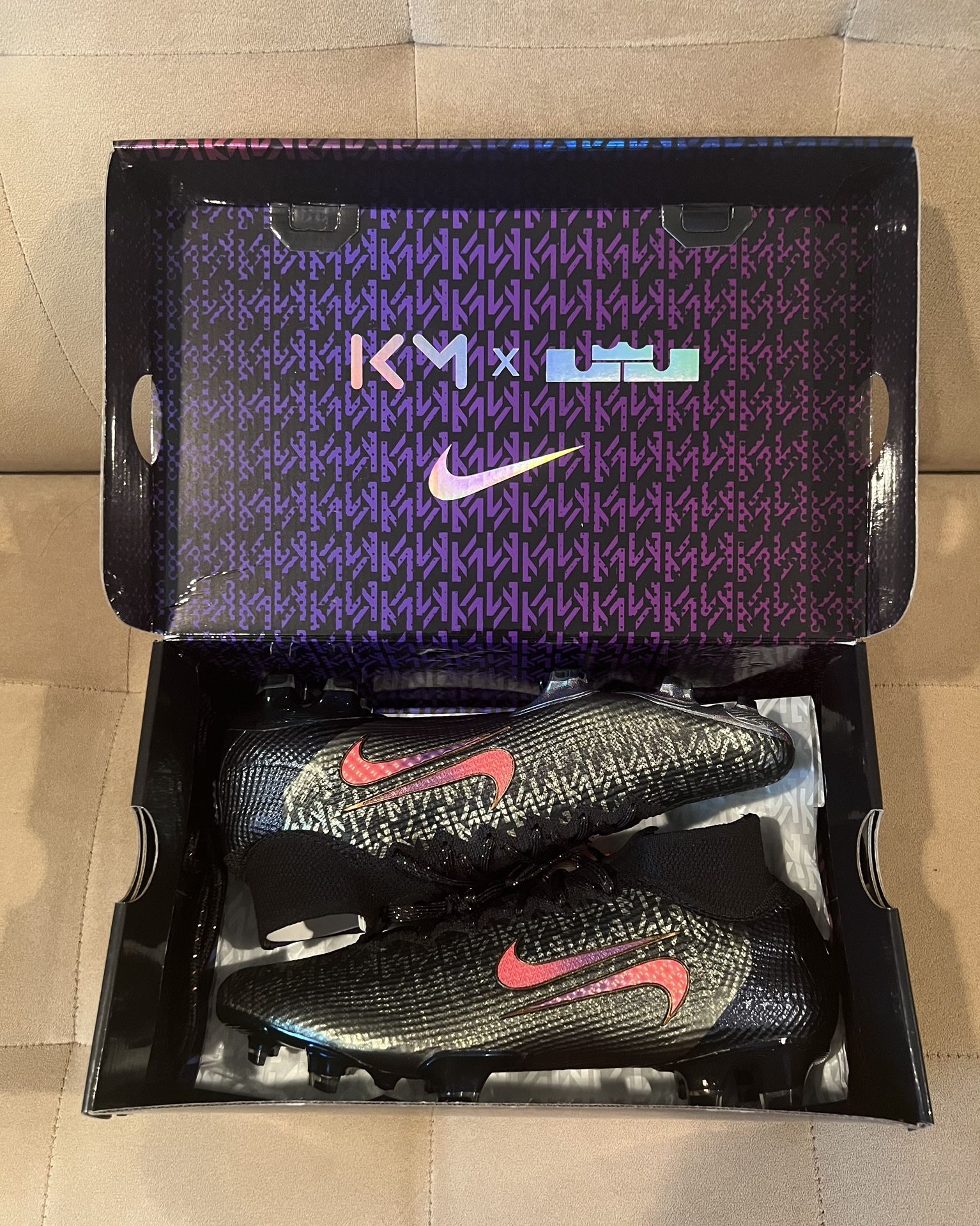 Kylian Mbappe x LeBron Chosen Nike Superfly Elite SE FG