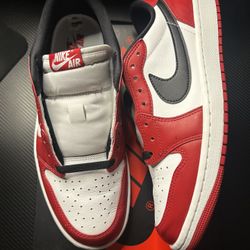 Jordan 1 Low Chicago Size 10 Used