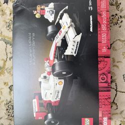 Lego McLaren MP4/4 & Ayrton Senna