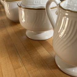 Mica do White and gold  60+ Pzas