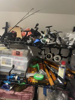 Fresh Water And Saltwater Rods Reels Bait Casters Spinning Reels 