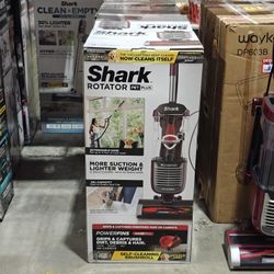 Shark Rotator Pet Plus Anti-Allergen Upright Vacuum