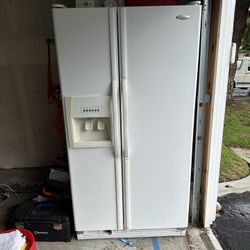  Whirlpool Refrigerator 
