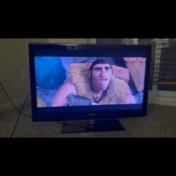 Samsung 45" LCD HDTV