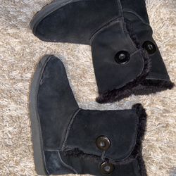 Black Cold Weather Fur Boots