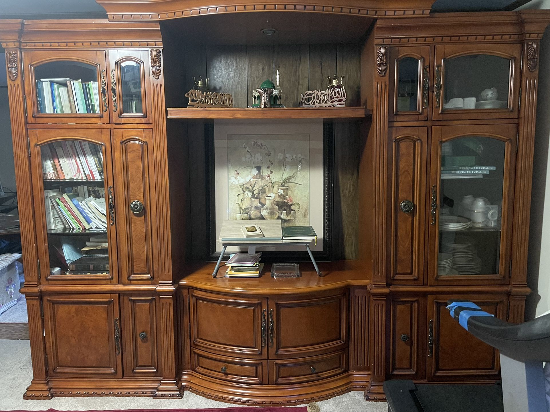 3 Pieces Armoire