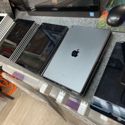 iPad 8th Gen 32 Gig 