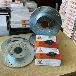 Mazda 3 14-18 Drill Slot Rotors Premium Ceramic Pads 