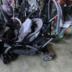 Stroller 