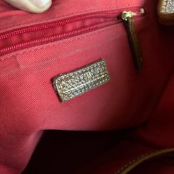 Dooney & Bourke